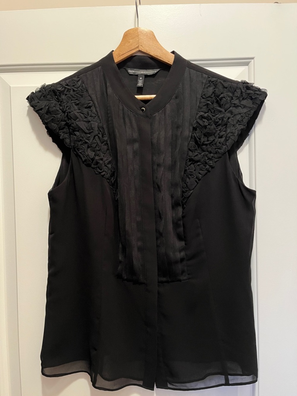 WHBM Black Sleeveless Textured Yoke Blouse Size Medium